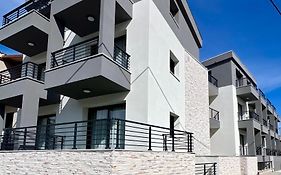 Four Shades Luxury Suites
